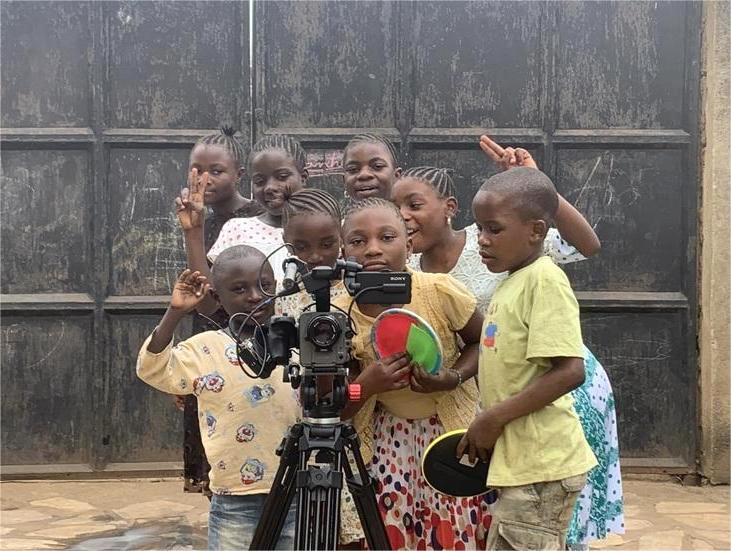 Gomaeaspuma cineasta Semillas de Esperanza