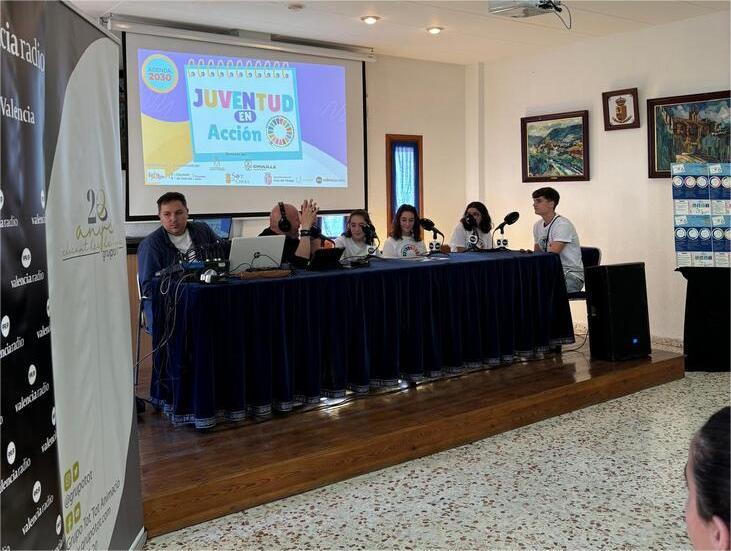 gomaespuma_charla_miradas