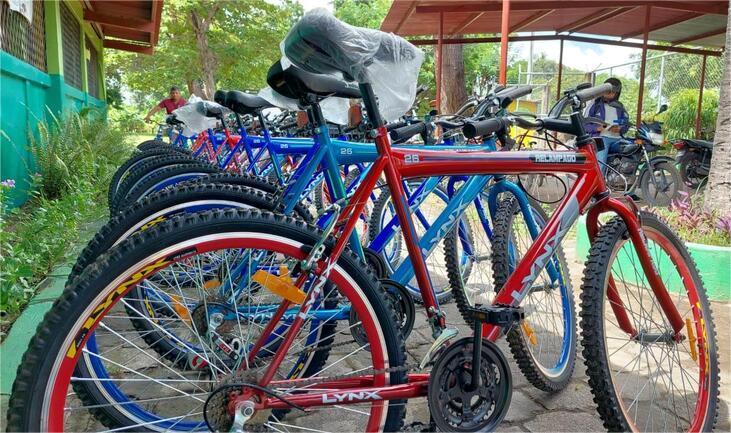 Gomaespuma Aparcada Bici Al Cole