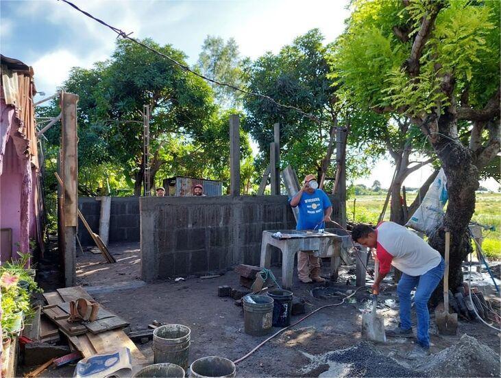 foto_7_casitasyletrinas