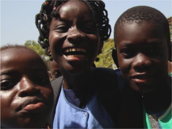 Gomaespuma Ninos Senegal