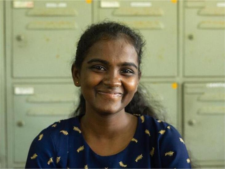 Gomaespuma Becas 6 Sri Lanka