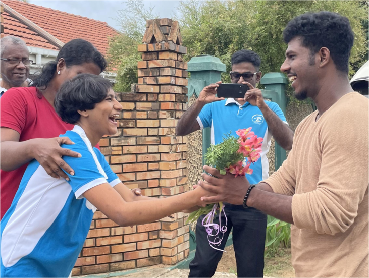 Gomaespuma Flores House of Mercy